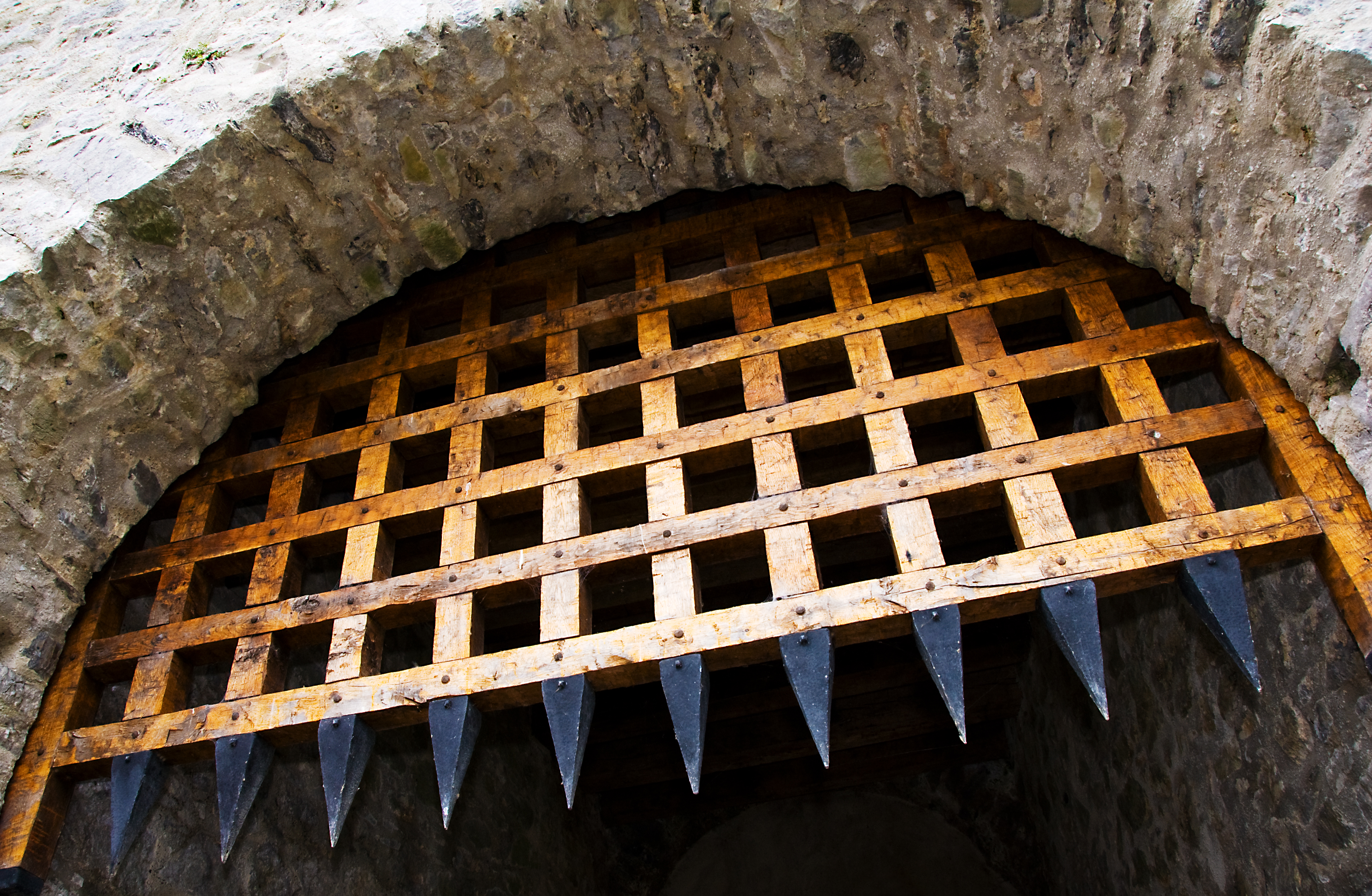 Portcullis.jpg200